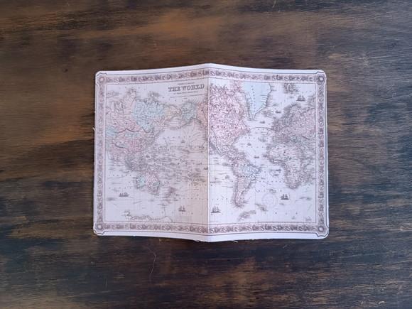 Caderno A5 Mapa Mundi Brochurinha