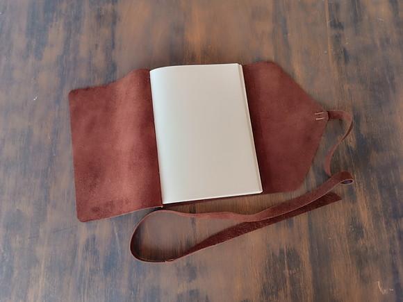 Caderno de Couro Diário Marrom Retrô A5