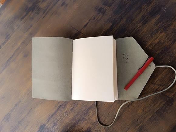 Caderno de Couro Diário Verde Estonado