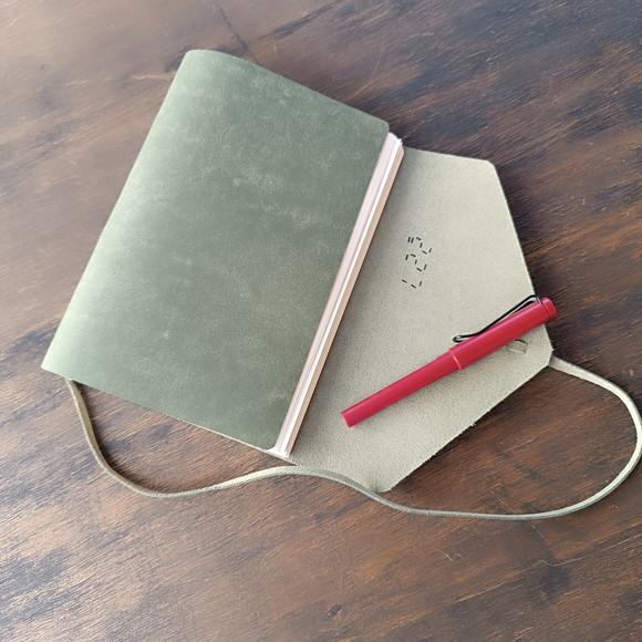 Caderno de Couro Diário Verde Estonado