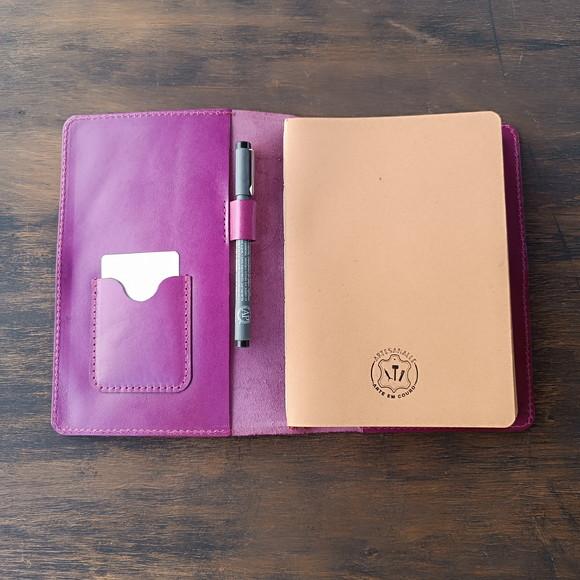 Capa de Couro Vinho para Caderno Planner Bullet Journal
