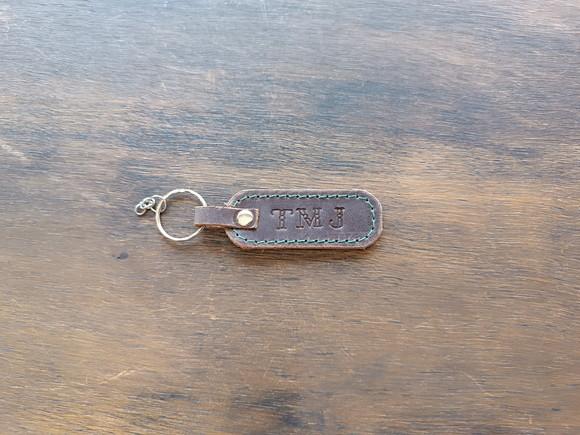 Chaveiro de Couro Legítimo Personalizado com Iniciais