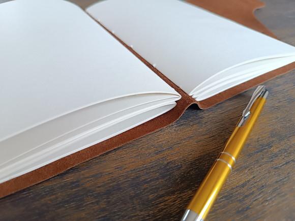 Diário Caderno de Couro Artesanal Marrom Retrô