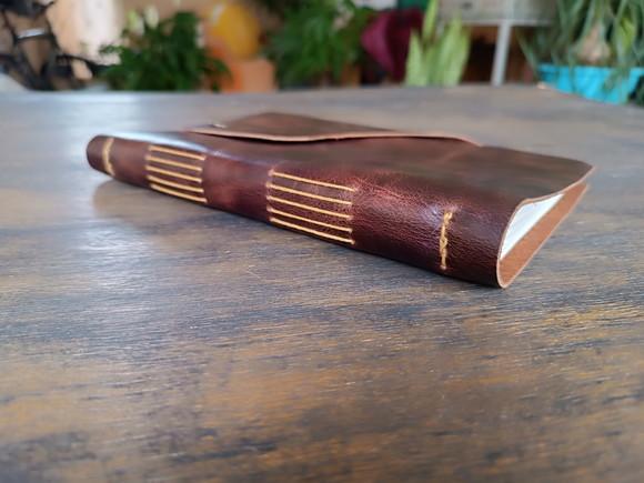 Diário Caderno de Couro Artesanal Marrom Retrô
