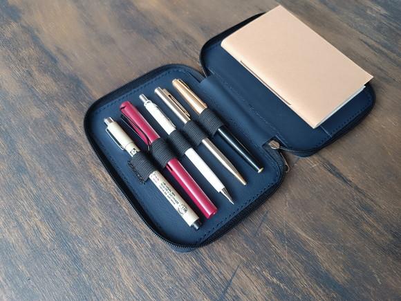 Estojo de Couro Legítimo com Zíper para Lápis e Caneta