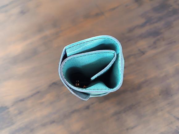 Estojo de Couro para Lápis e Canetas de Enrolar Azul Envelhe