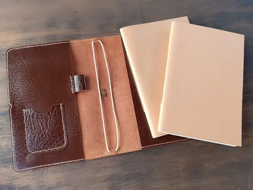 Bullet Journal Marrom Capa com Cadernos de Couro