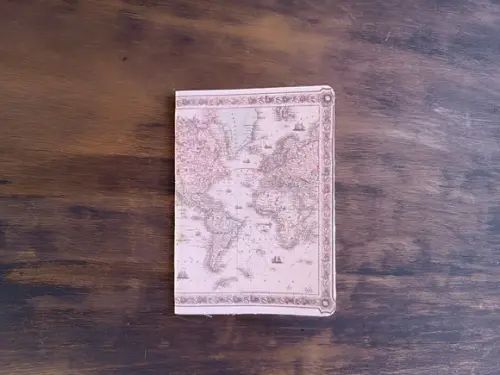 Caderno A5 Mapa Mundi Brochurinha