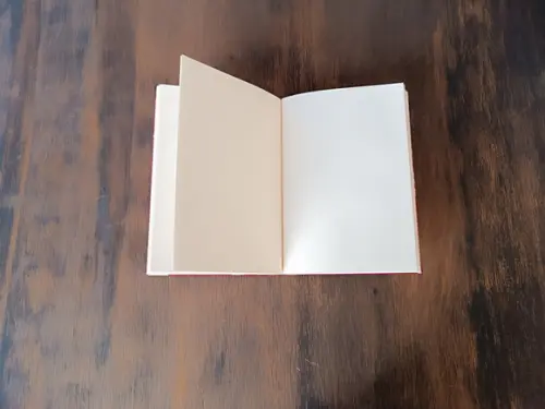 Caderno A6 Paris Vinho de Tecido e Couro