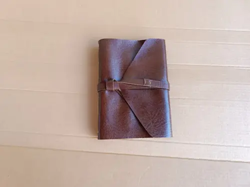 Caderno de Couro Diário Marrom Retrô A5