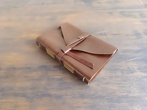 Caderno de Couro Diário Marrom Retrô A5