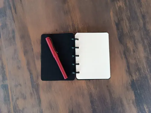 Caderno Inteligente de Discos de Couro Vermelho A6