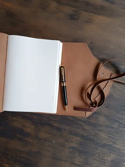 Caderno Marrom de Couro Legítimo Diário Rústico