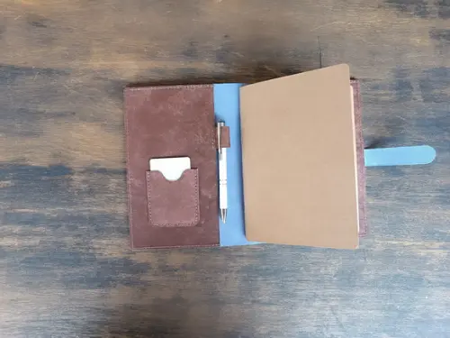 Capa de Couro Azul Tipo Midori