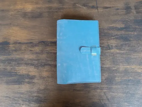 Capa de Couro Azul Tipo Midori
