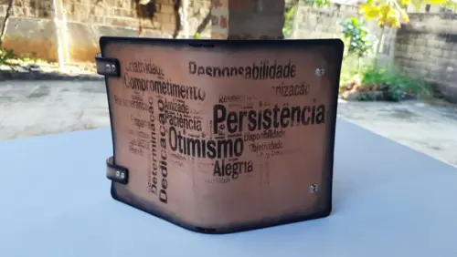 Capa de Couro Legitimo para Caderno Planner Frases