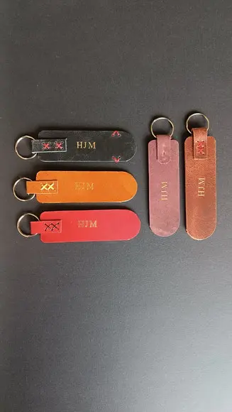 Chaveiro de Couro Legítimo Personalizado com Iniciais