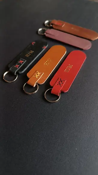Chaveiro de Couro Legítimo Personalizado com Iniciais