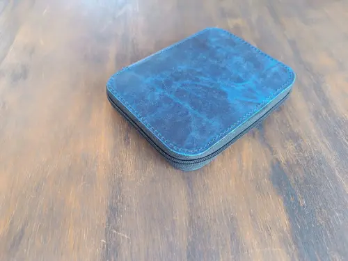 Estojo de Couro Legítimo com Zíper para Lápis e Caneta