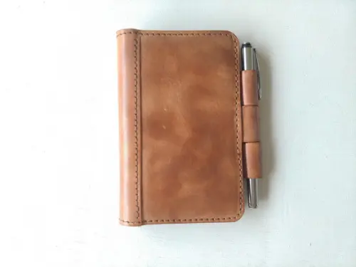 Porta Passaporte de Couro Marrom Claro