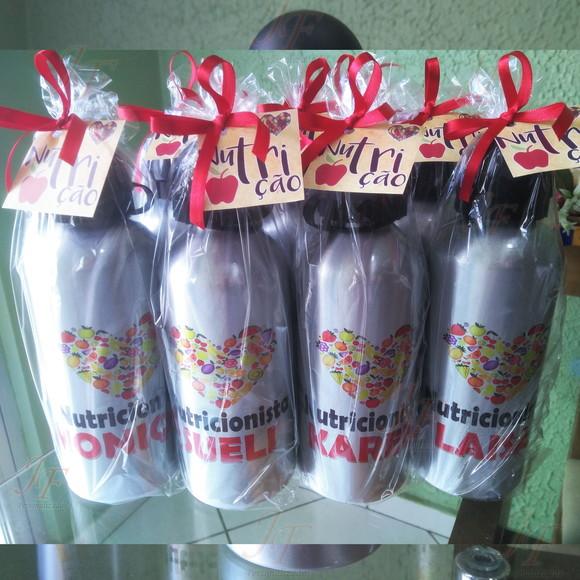 01 Squeeze Garrafinha 500 ml Personalizada Nutricionista