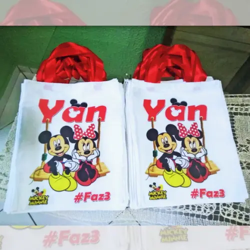 Bolsinha Ecobag Sacolinha Personalizada Mickey e Minnie