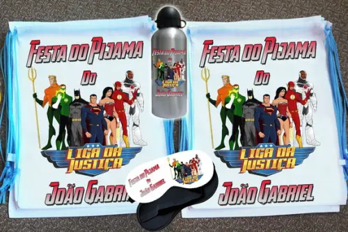 Kit Festa do Pijama Mochila+Máscara+Squeeze Liga da Justiça