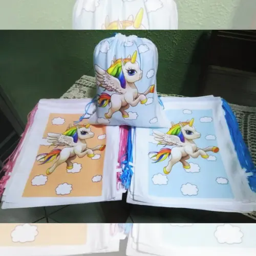 Mochilinha Ecobag Sacochila Personalizada Unicórnio