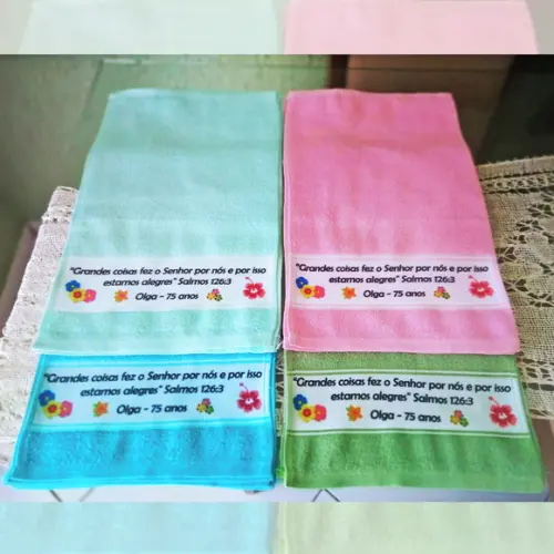 Toalhinha de Mãos Personalizada - Qualquer Tema!