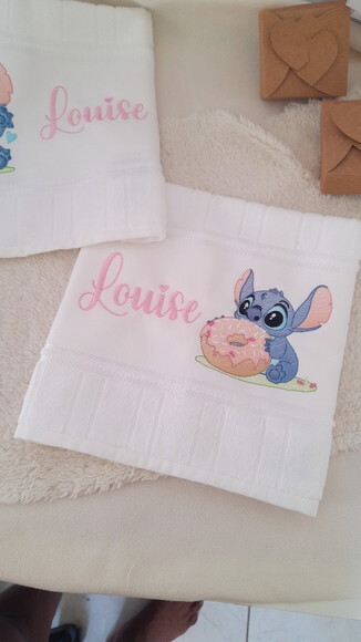 03 Und de Toalhinhas Bordada Stitch
