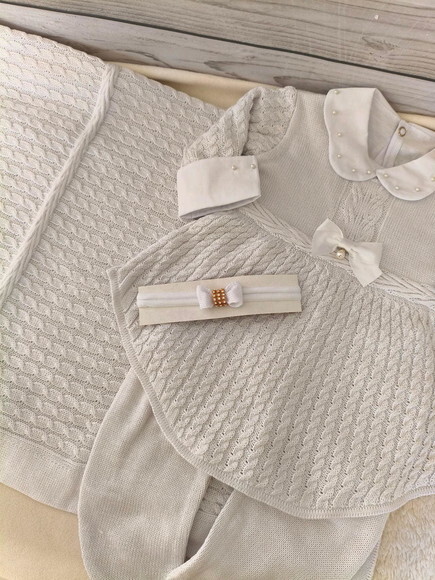 Saída Maternidade Personalizada Branco Gelo