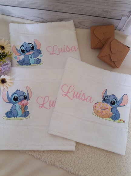 03 Und de Toalhinhas Bordada Stitch