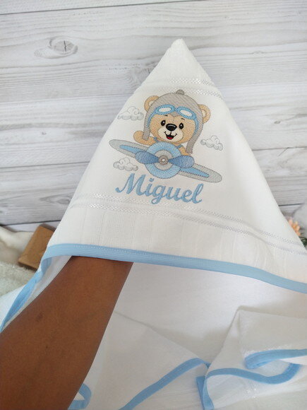 Toalha Infantil com Capuz Personalizada