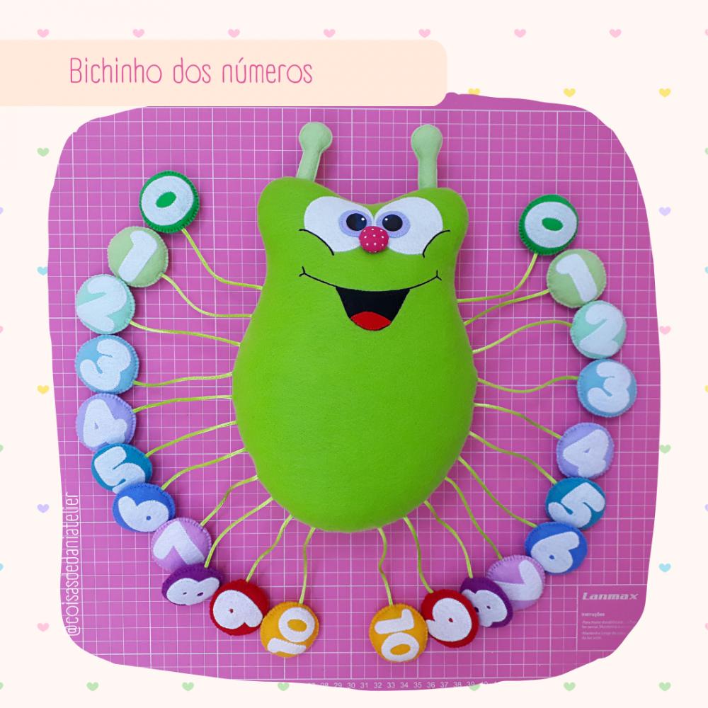 Bichinho dos Números em Feltro