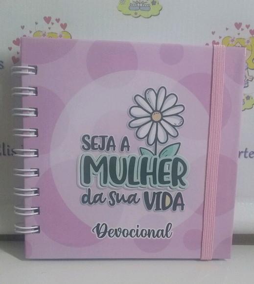 Caderno Devocional Diário Personalizado
