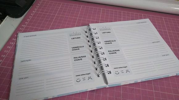 Caderno Devocional Diário Personalizado 15,5x15,5