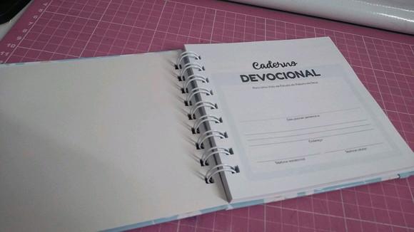 Caderno Devocional Diário Personalizado 15,5x15,5