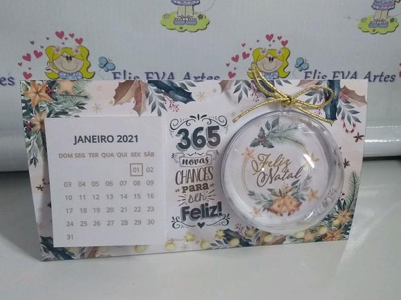 Calendário de Mesa 2025 Natal com Meia Bola de Acrilico