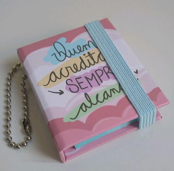Chaveiro Post-its Lembrancinha