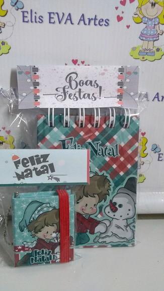 Kit Bloquinho para anotações + chaveiro postit natal