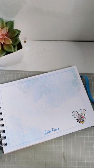 Livro de Autógrafos Personalizado Disney Menino