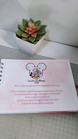 Livro de Autógrafos Personalizado Disney Menina
