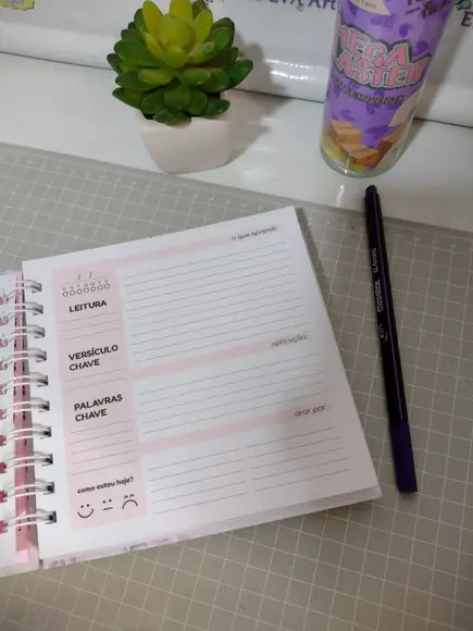 Caderno Devocional Diário de Bolsa Personalizado