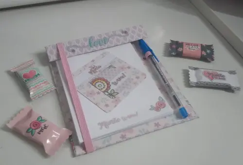 Lembrancinha dia das mães Bloquinho com caneta