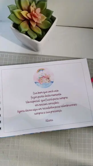 Livro de Assinatura Aniversário Arca de Noé Holográfico