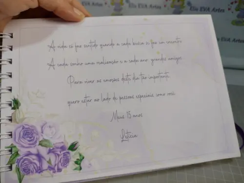 Livro de Assinaturas Personalizado 15 Anos Lilás 15,5x21,5