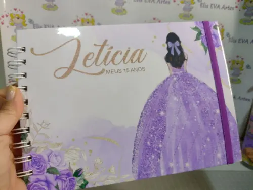 Livro de Assinaturas Personalizado 15 Anos Lilás 15,5x21,5
