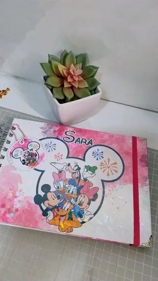 Livro de Autógrafos Personalizado Disney Menina
