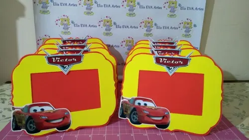 Porta retrato em EVA Carros Disney kit c/26 unidades