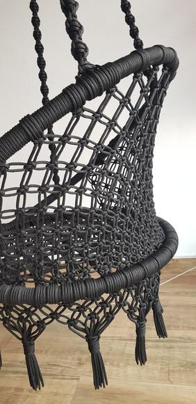 Cadeira Suspensa em Macrame Feita em Corda Náutica